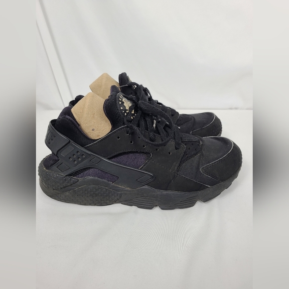 NIKE AIR HUARACHE US 10 Sneakers Triple Black White Logo 318429 003 2016 - Picture 1 of 7